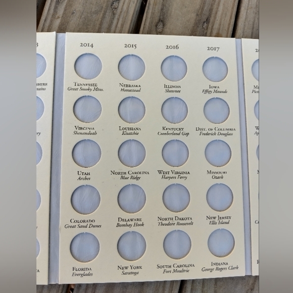 Littleton America's National Park Commemorative Quarters 2010-2021 Coin Book - Picture 4 of 7